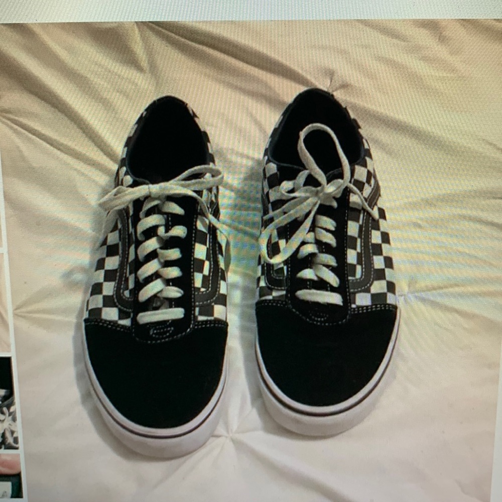 Vans men size 11 checkerboard and black suede lace sneaker